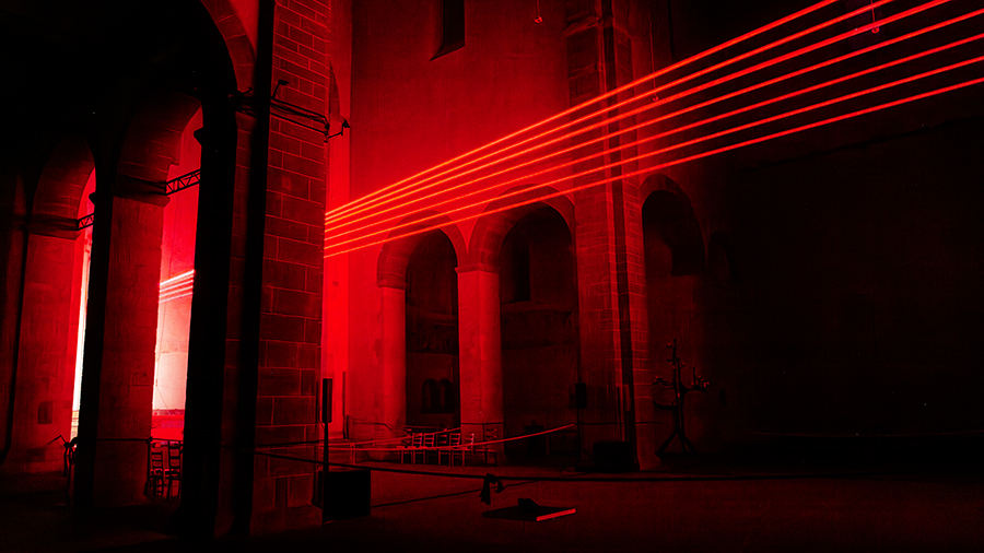installation End of Darkness, exhibition in the cathedral of Schaffhausen (Switzerland)